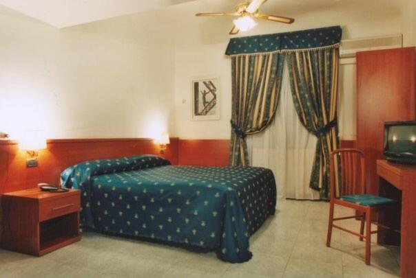 Caput Mundi Hotel Rome Buitenkant foto